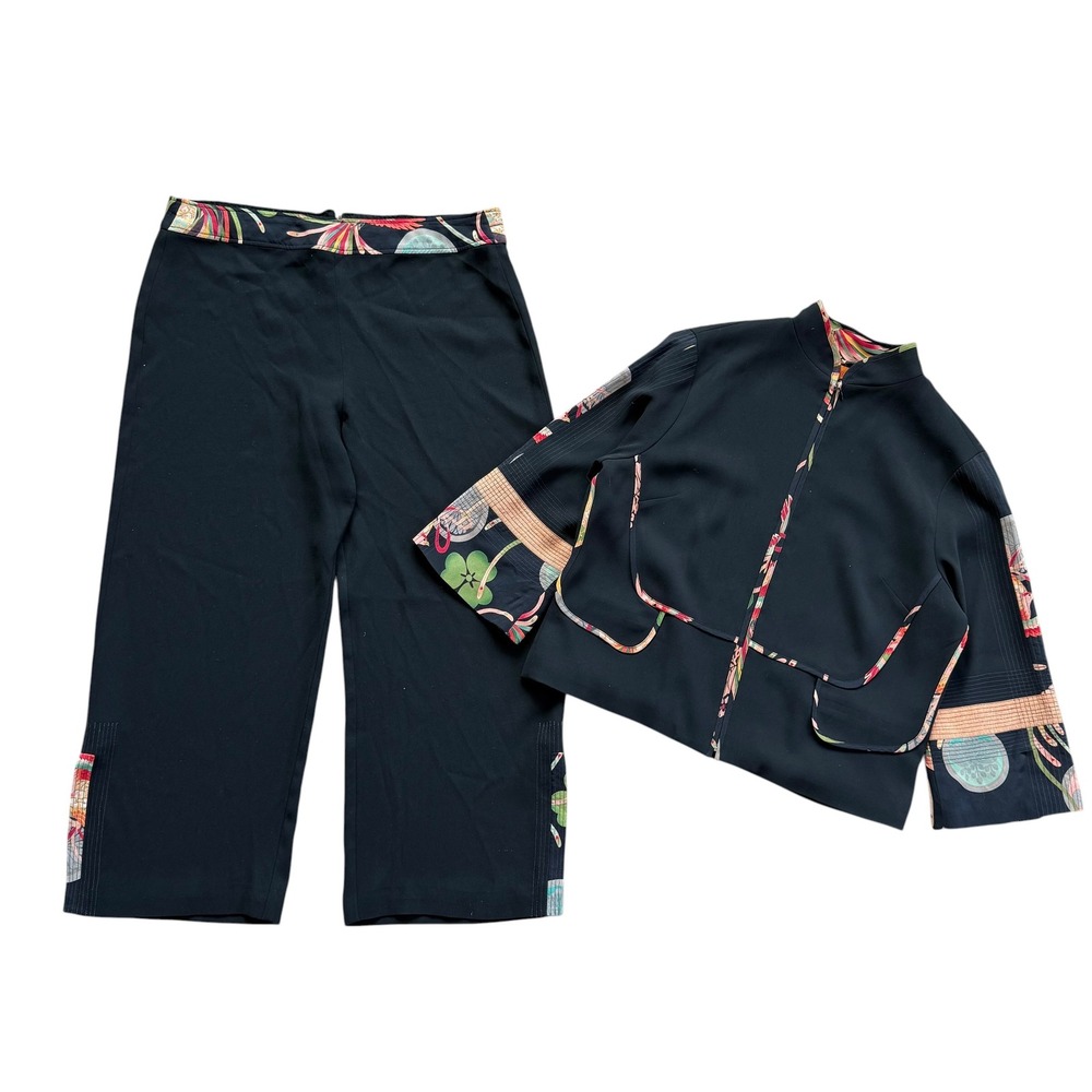Harari Black Art to Wear 2 Piece Pant Set Floral Trim Zip Jacket Cropped Pants
